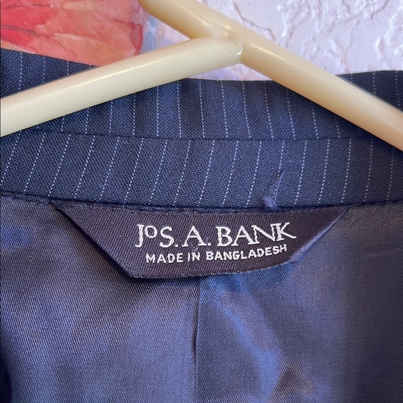 Jos. A. Bank Black Blazer Single-Breasted Notched Lapel - Picture 2 of 10